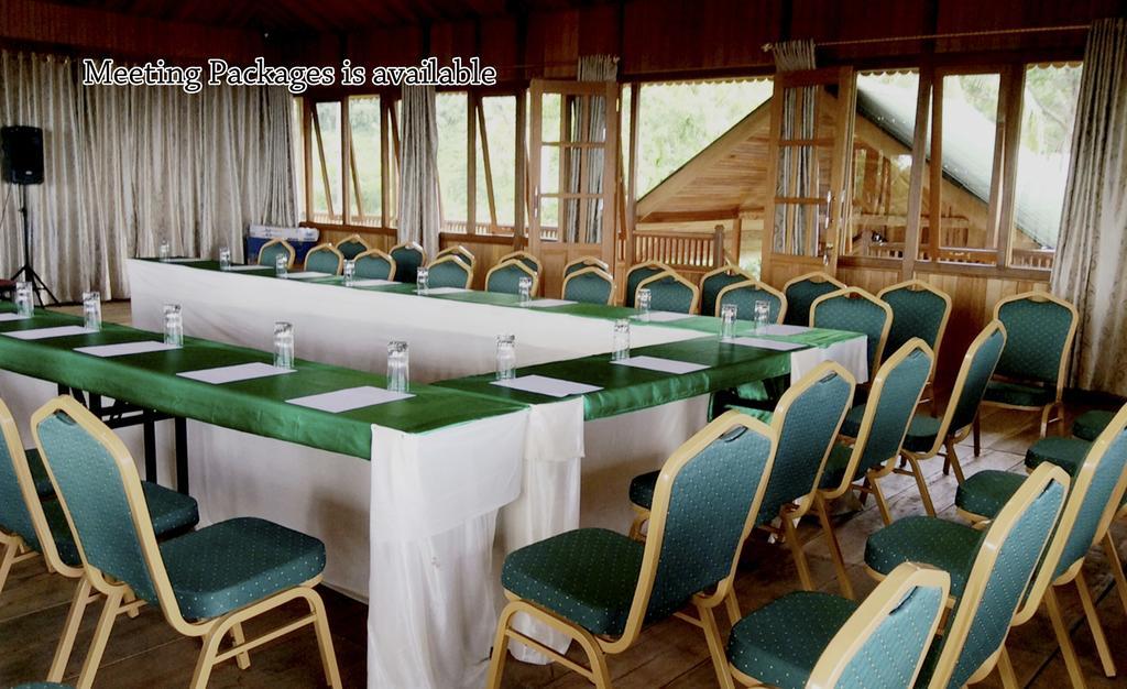 Botanica Nature Resort Bitung Exterior foto