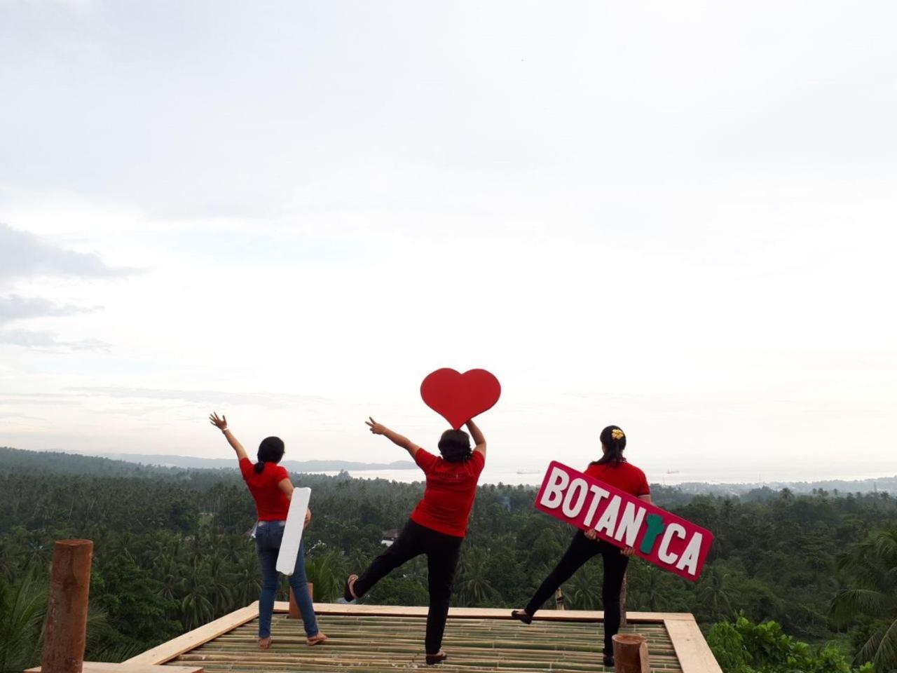 Botanica Nature Resort Bitung Exterior foto